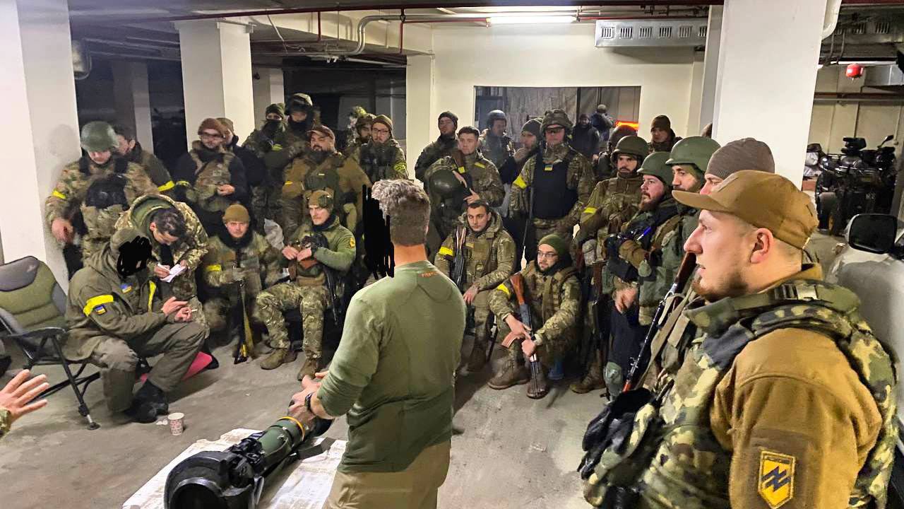 NATO weapons training Azov Nazis Ukraine